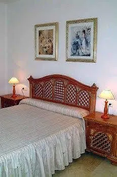Capistrano Villages * Nerja